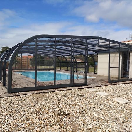 Maison Avec Piscine Privee, Proche Plage Avrille  Ngoại thất bức ảnh
